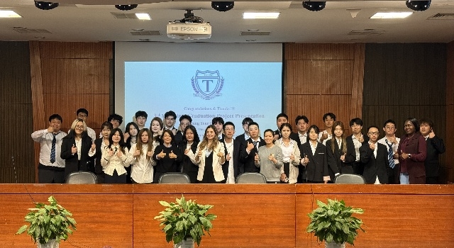 1 group photo.jpg
